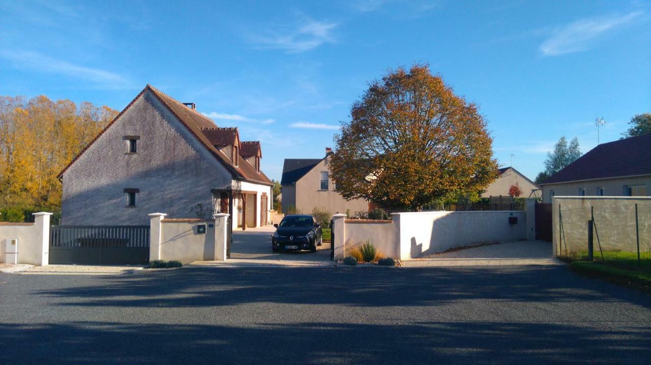 Le Tilleul Hotel Niherne Exterior foto